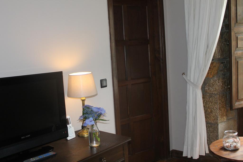 Hotel Palacio Conde Toreno Salas  Bilik gambar